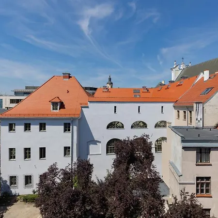 Ossolineum Old Town By Renters * Wroclaw