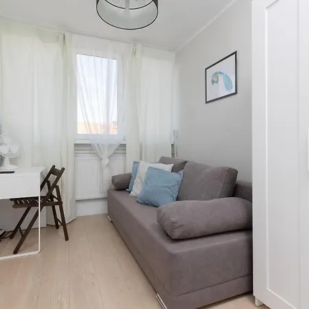 Apartment Ossolineum Old Town By Renters