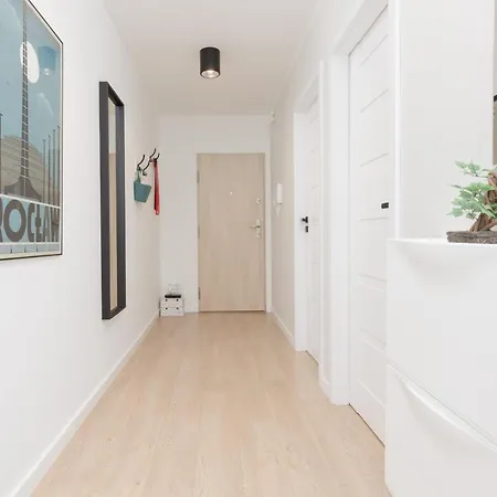 Ossolineum Old Town By Renters Apartment *